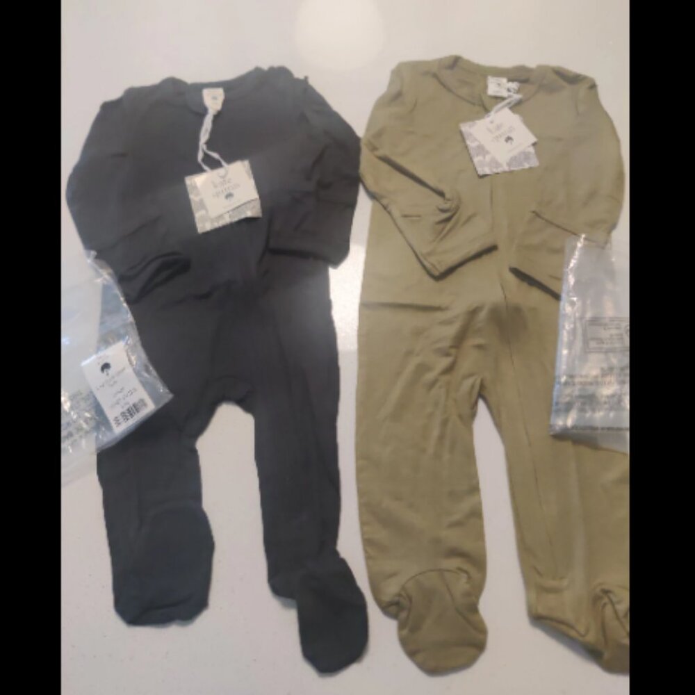 2 Kate Quinn 6-9 Months Long Sleeve Zipper Footie Sleepers